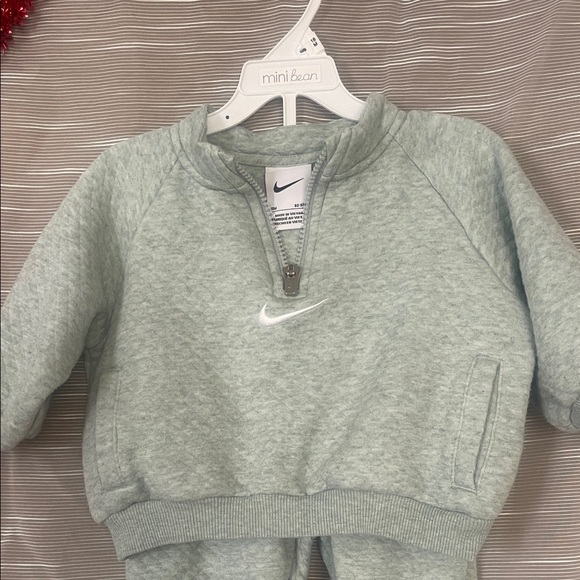 Nike Kids Matching Set in light green - Picture 3 of 6